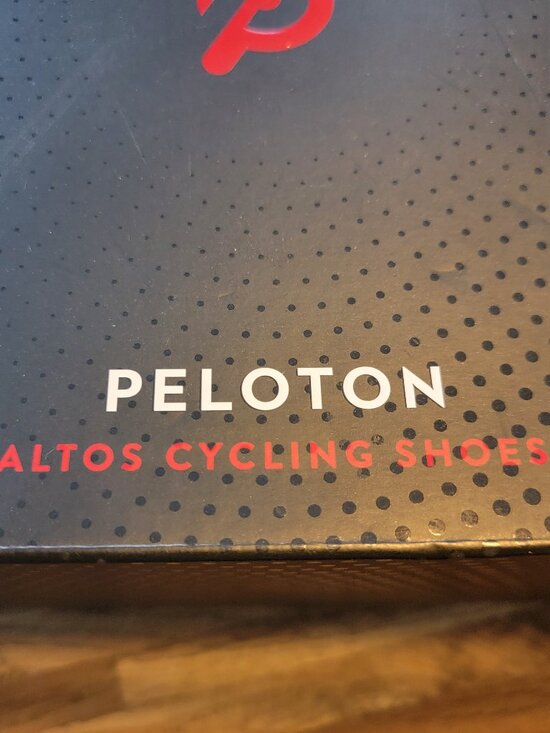 Peloton Altos Cycling Shoes IOB Black and Red main image 10